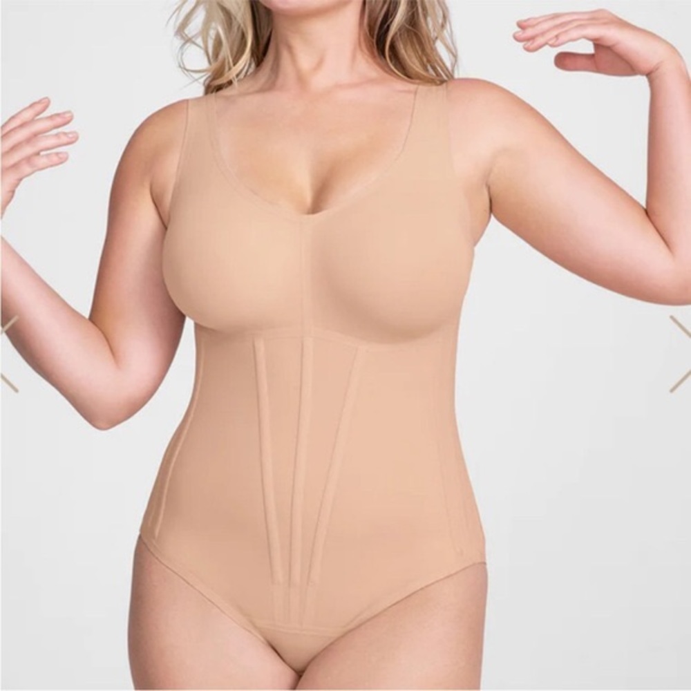 Honeylove Boldness Bodysuit 1X Beige NWOT